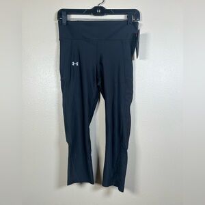 Under Armour Heat Gear Size Medium Crop Leggings